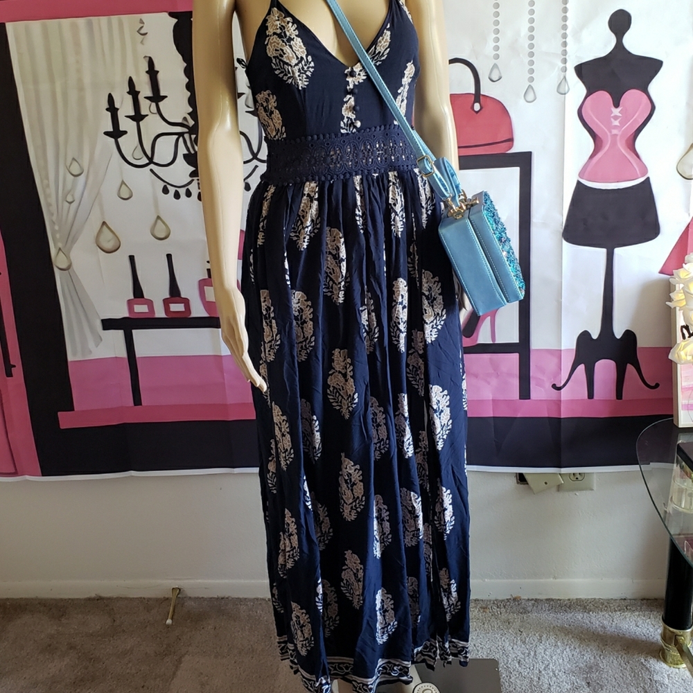 Fashion Nova dress